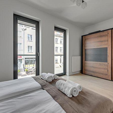 Symfonia Amazing River View Apartment By Downtown Apartments غدانسك المظهر الخارجي الصورة