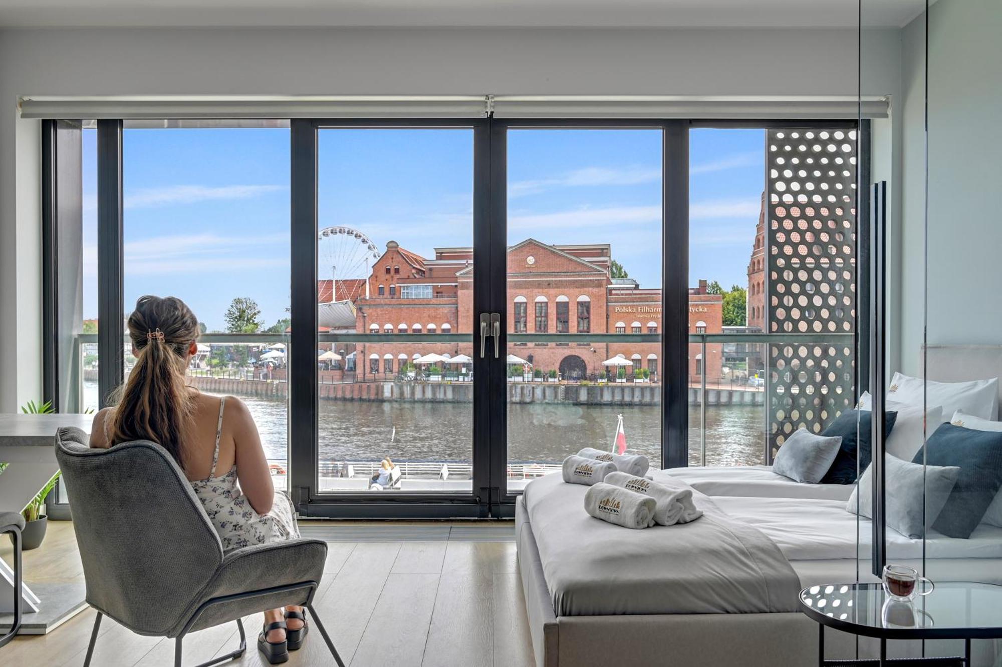 Symfonia Amazing River View Apartment By Downtown Apartments غدانسك المظهر الخارجي الصورة